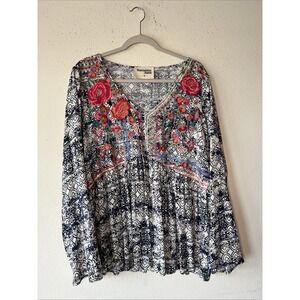 Savanna Jane Colorful Embroidered Flowers Blue Boho Top Popover 1X V-neck Flowy